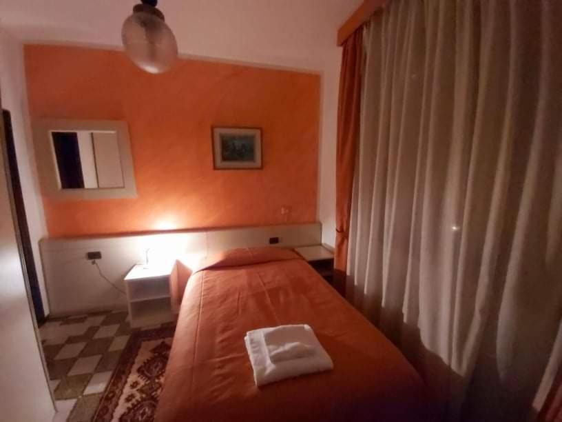 Hotel Arcella Падуя Экстерьер фото